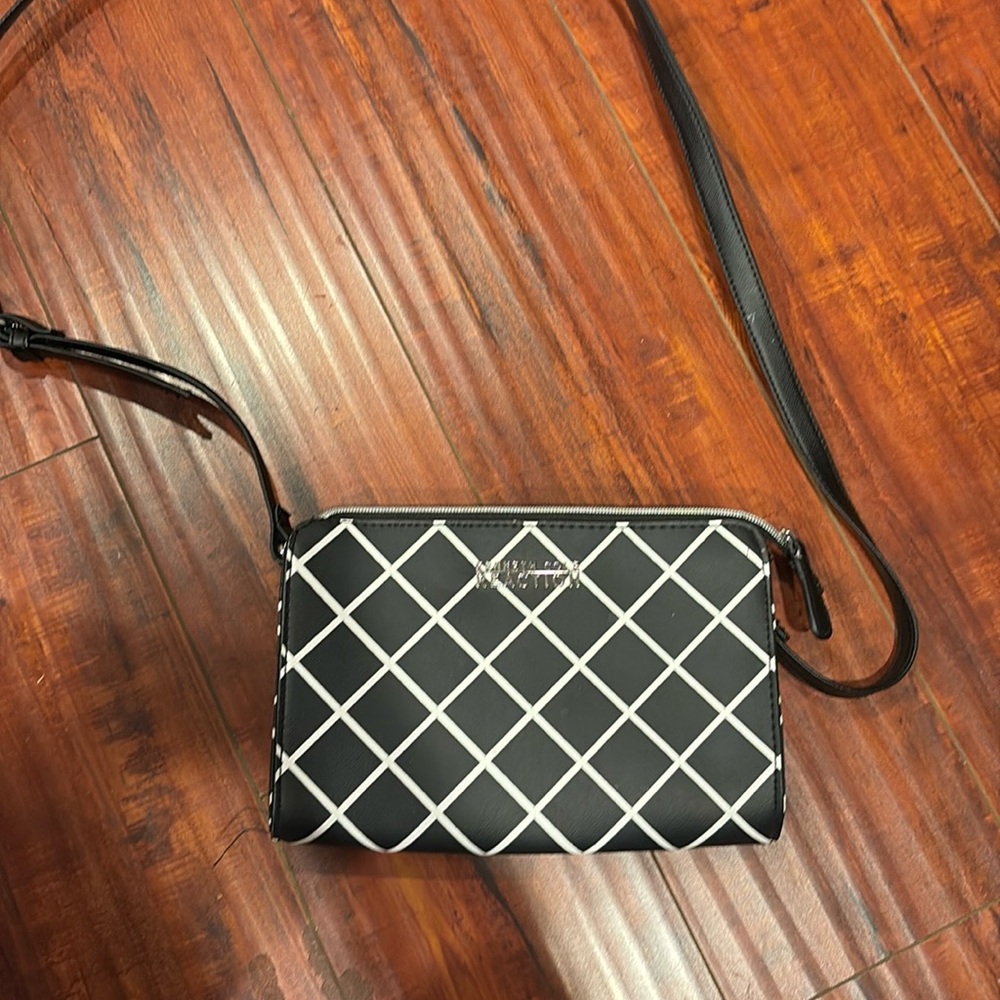 Kenneth Cole black bag